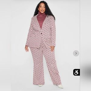 Fashion to Figure GabiFresh Floral Suit Size 1 (16W)